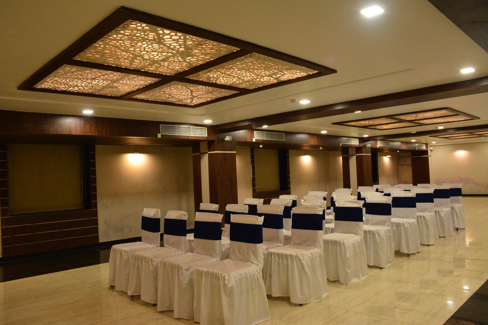The Suncity Bhubaneswar Exterior photo